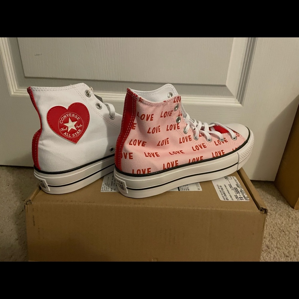 Converse High Tops - Picture 6 of 6